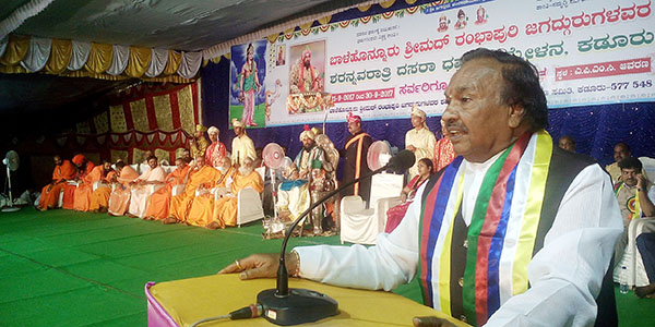 ಜಾತಿ, ಧರ್ಮ ಒಡೆಯುವ ಕೆಲಸವನ್ನು ಅನೇಕರು ನಡೆಸುತ್ತಿದ್ದಾರೆ: ಈಶ್ವರಪ್ಪ